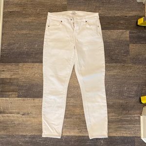 Pistola White Jean